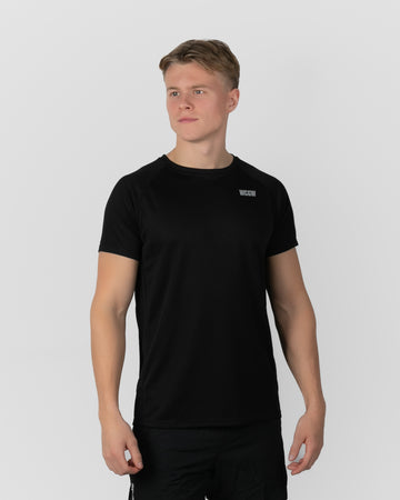 Essentials stuttermabolur